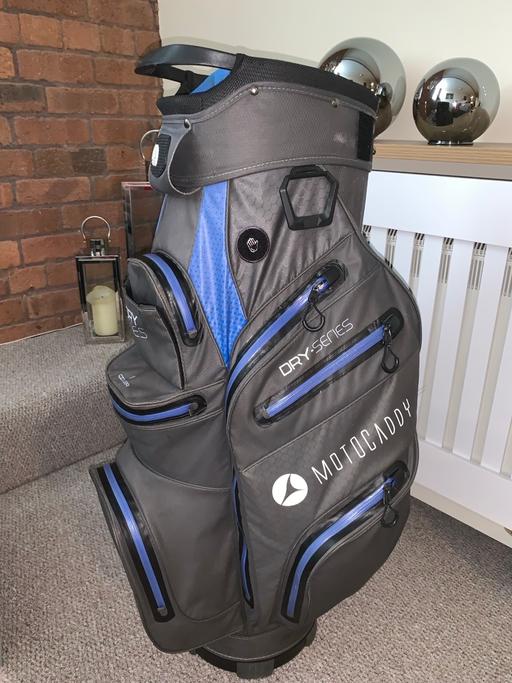  — Motocaddy trolley bag