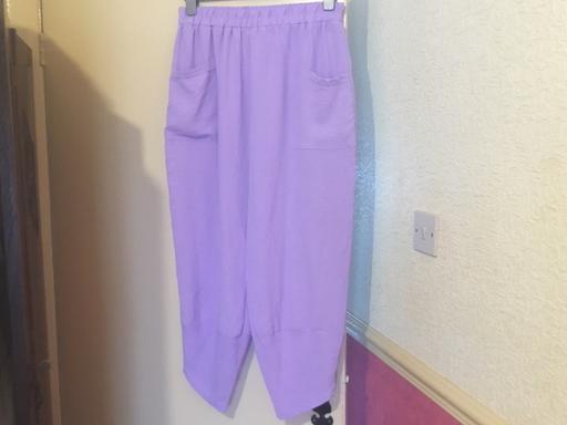  — Ladies Summer Crop Trousers size 3XL