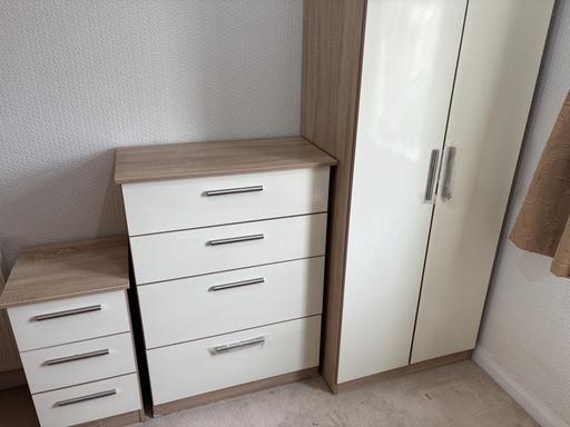  — Cream & Oak Effect Bedroom Set
