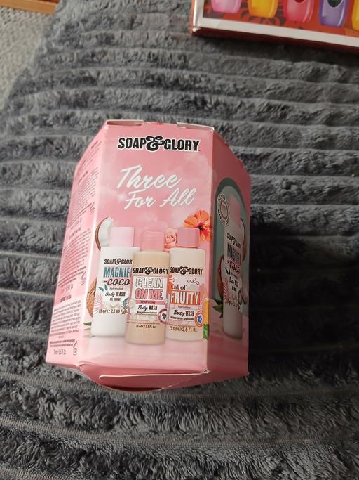  — SOAP AND GLORY THREE FOR ALL MINI TRIO SET