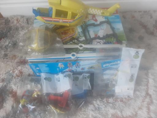  — New boxed playmobil helicopter 71203
