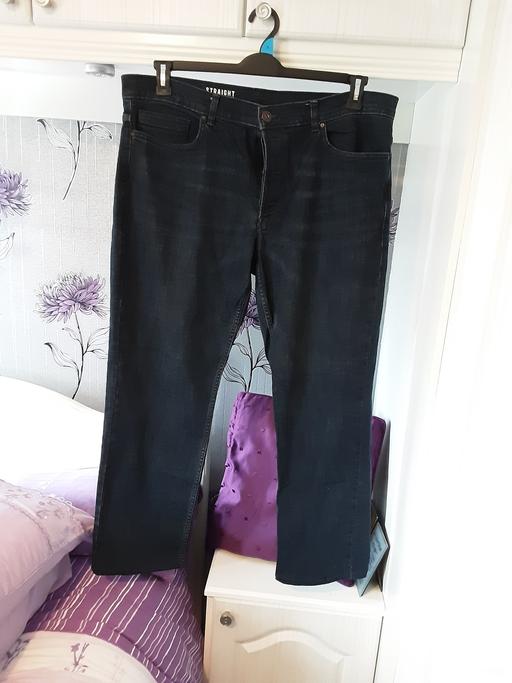  — Mens George Jeans