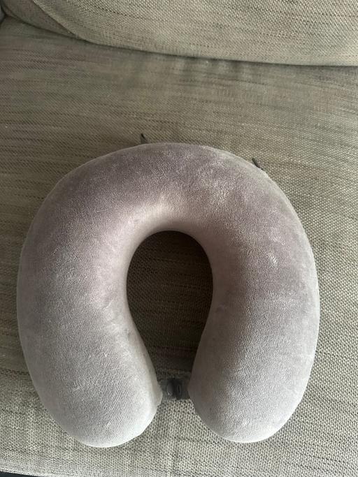  — Travel Neck Pillow