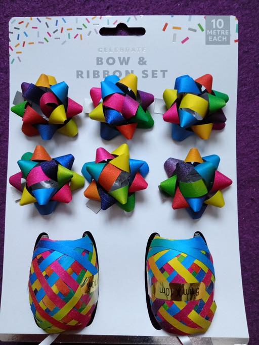 — brand new BOW& RIBBON SET