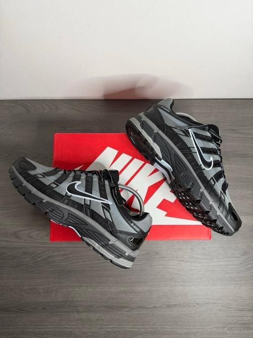  — P6000 black and cool grey