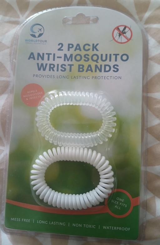  — Mosquito repellent bands )