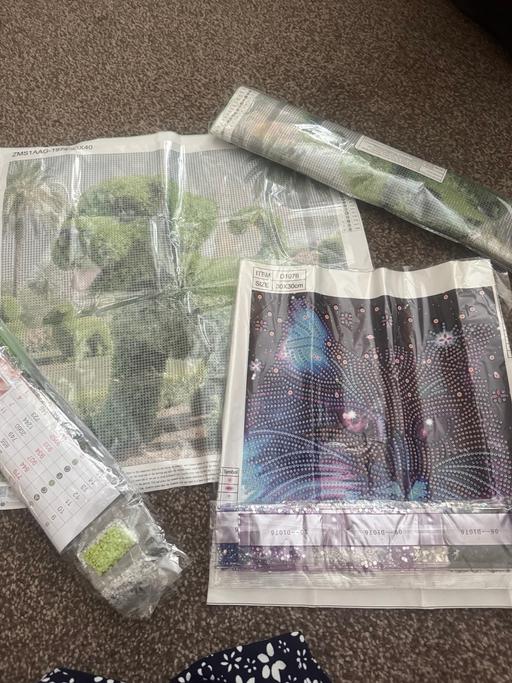  — 3 brand new diamond dot art sets