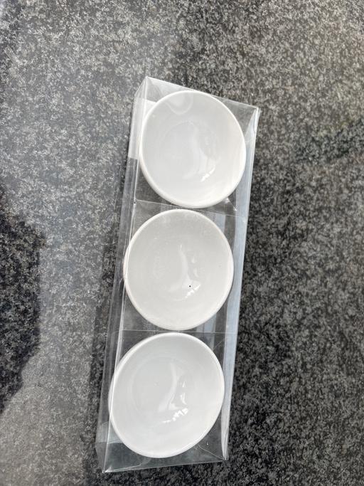  — sauce bowl