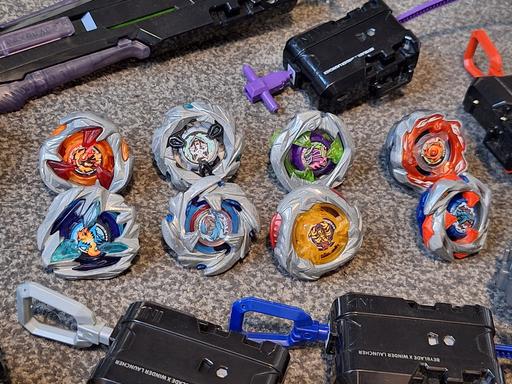  — beyblade X x8