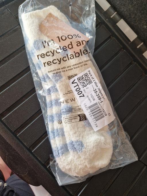  — bn 2pk cosy socks New Look