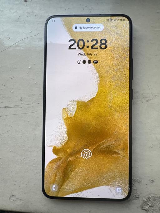  — Samsung phone S22+