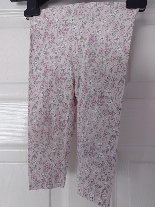  — Baby girls floral leggings size 6-9 months