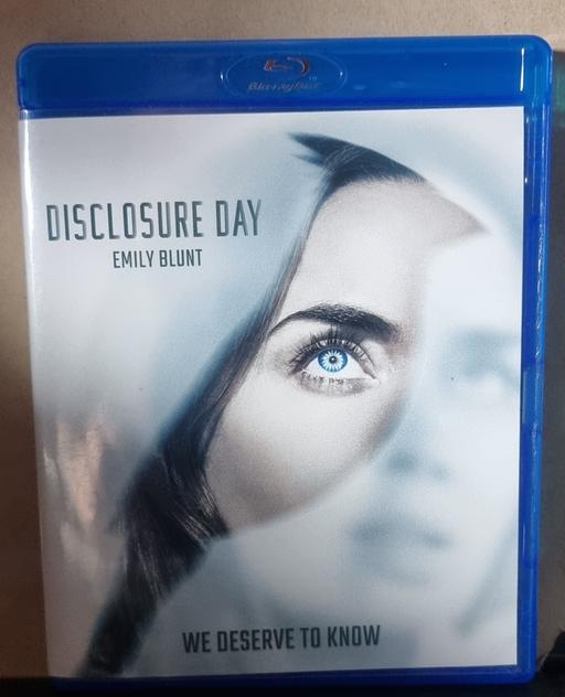  — DISCLOSURE DAY (SPEILBERG) BLU RAY UK