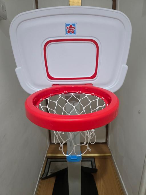  — Outdoor Basketball Hoop Kids