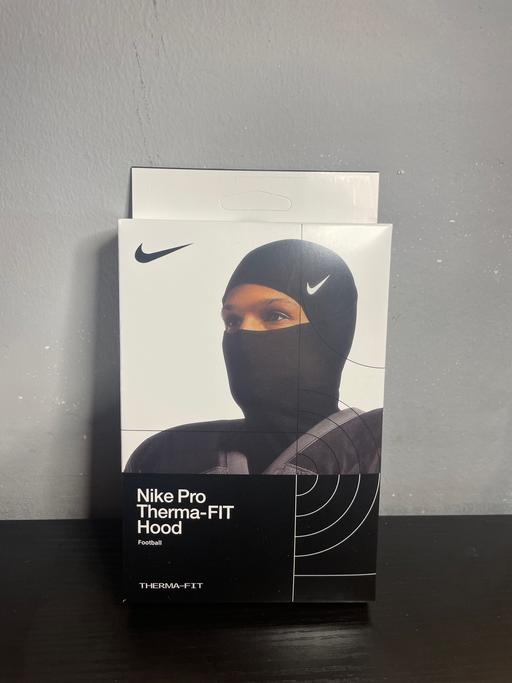  — Nike Pro Ski Mask