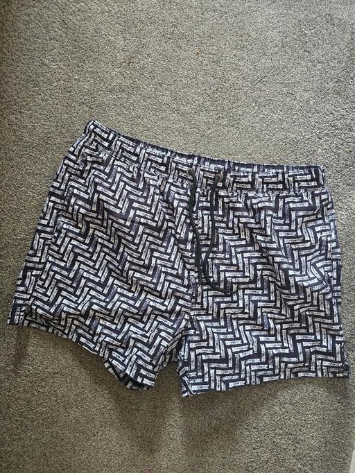 — Red Herring mens swing shorts xl