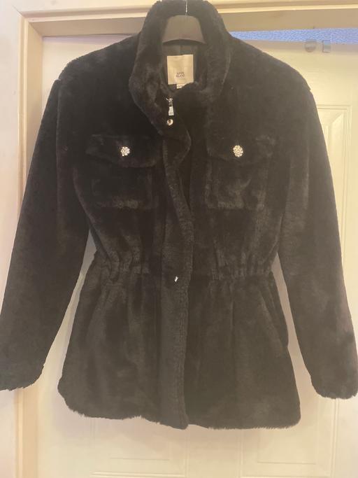  — River Island girls age 11/12 girls coat