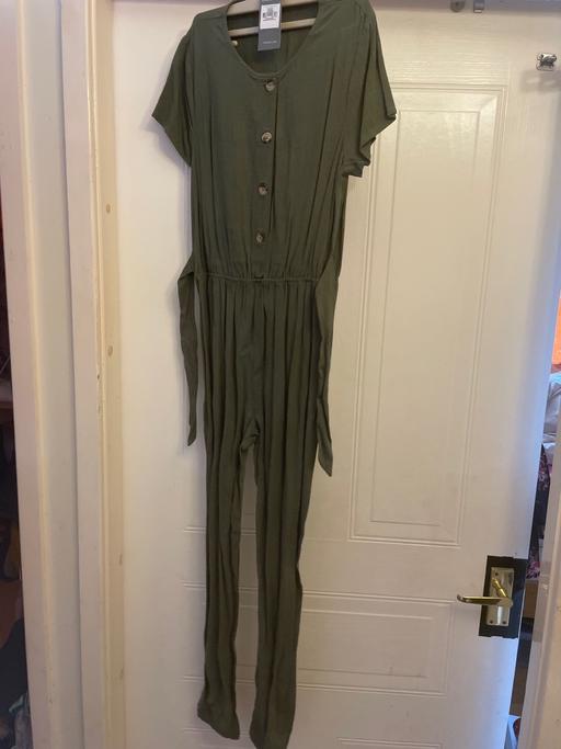  — Primark girls age 10/11 jumpsuit cuffed new