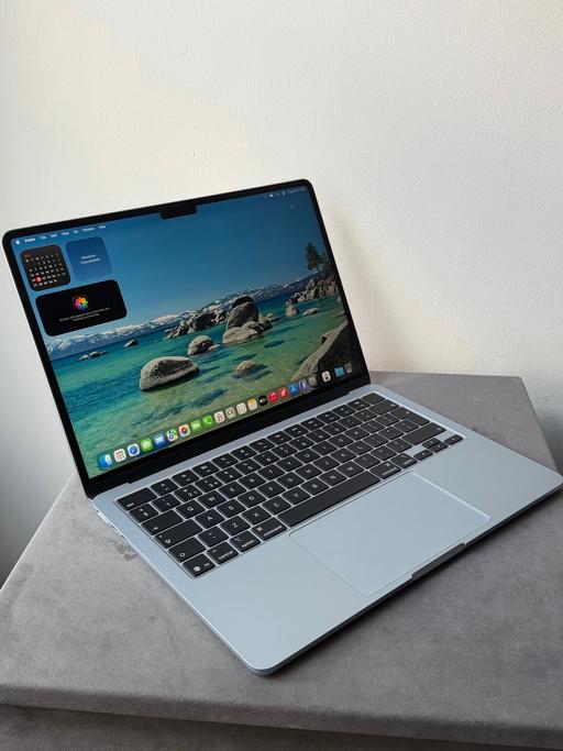  — MacBook Air 2025 M4