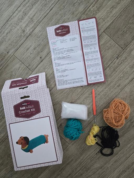  — 2 x Hobby Craft crocket kits