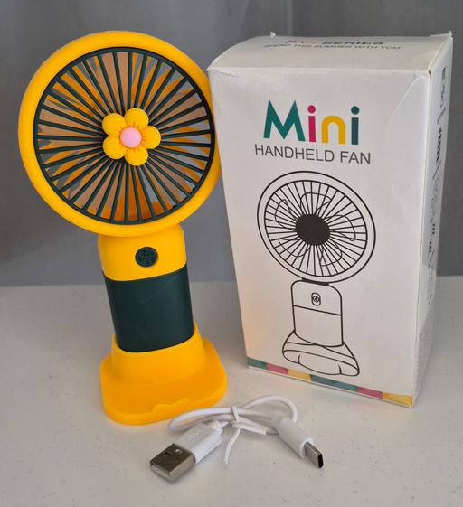  — New Mini Handheld Fan