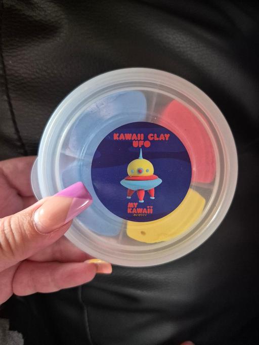  — new Kawaii Clay Ufo