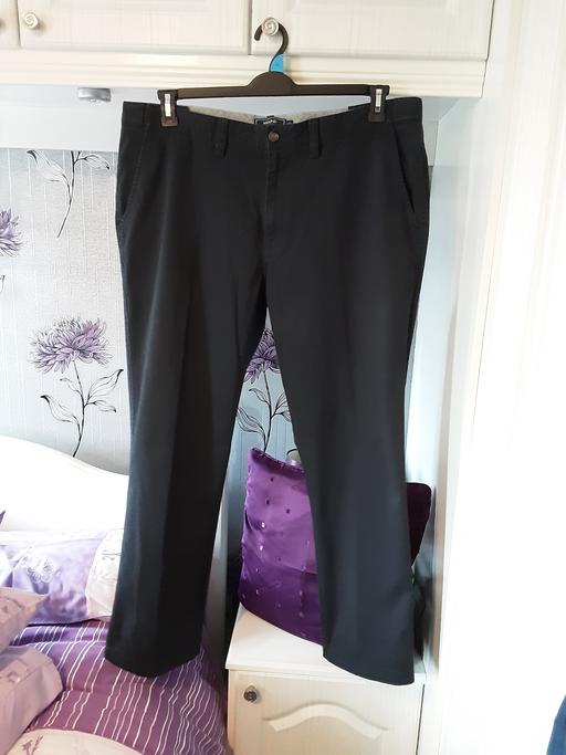  — Mens Maine Jeans