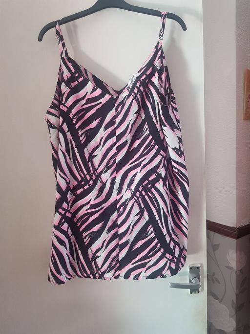  — ladies top aize 20