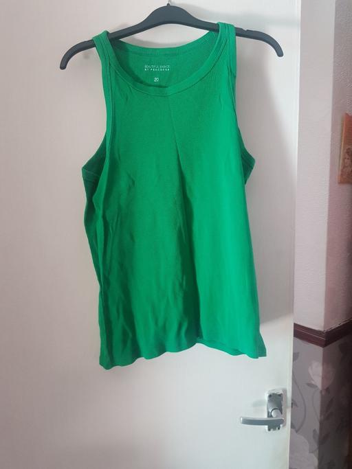  — ladies vest top size 20