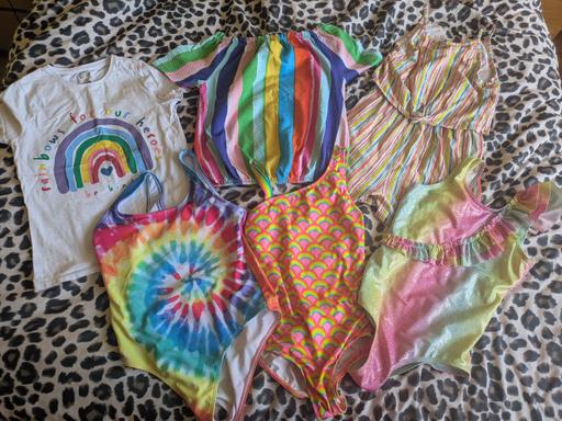  — girls rainbow clothes bundle 9-10