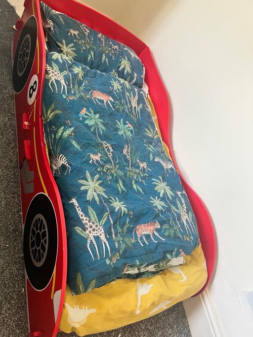  — Kids bed