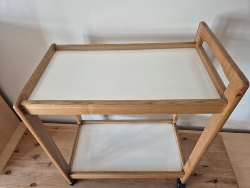  — Serving Trolley on wheels  