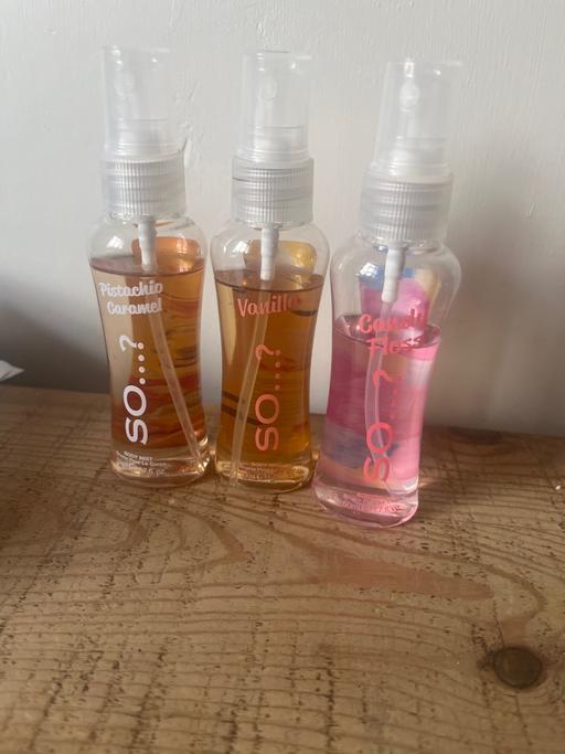  — So body spritzers x3