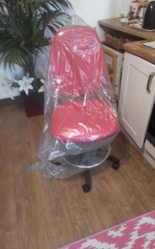  — NEW CAMIRA CALCULUS CHAIR