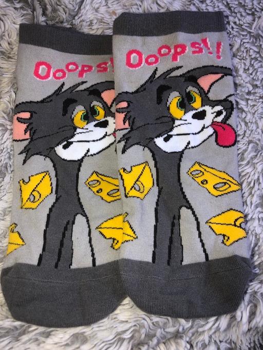  — Tom socks