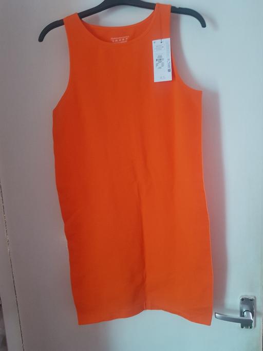  — ladies top size 14 to 16