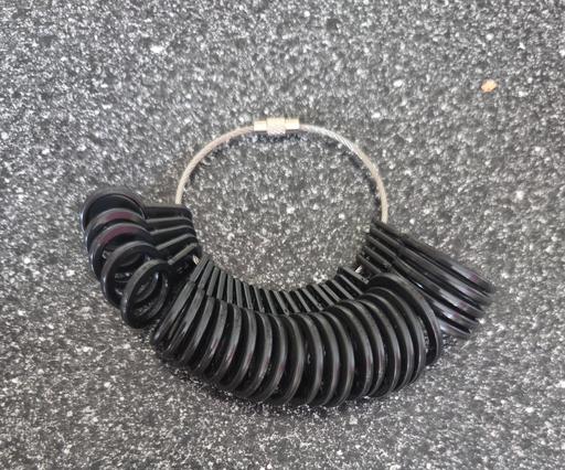  — RING SIZER (NEW)