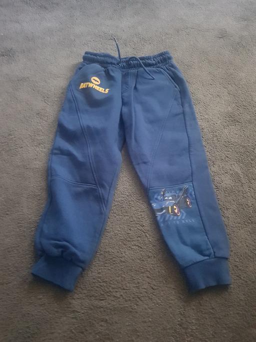  — boys batman joggers aged 3 years