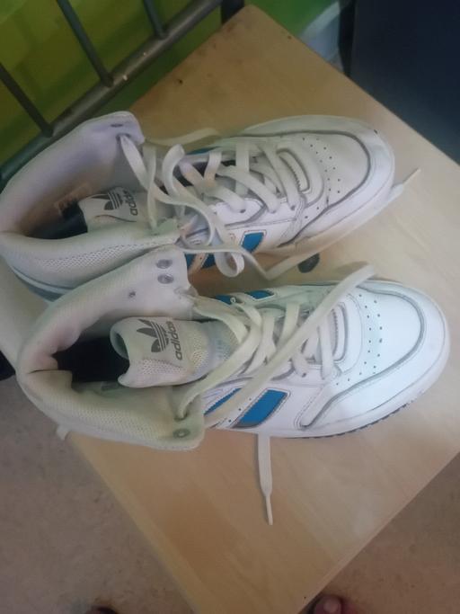  — Adidas trainers hight top drop step
