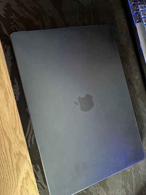  — MacBook Air m4