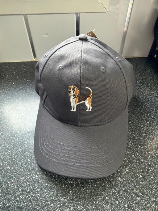  — Beech field cap