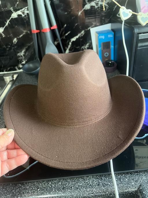  — Cowboy/girl hat