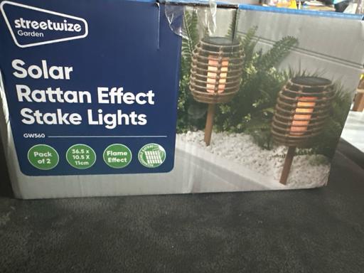  — Pack of two rattan effect stake lights