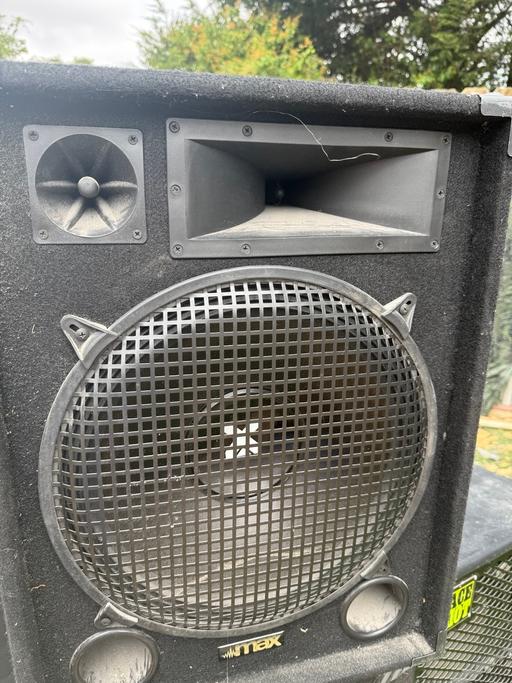  — Karaoke speakers