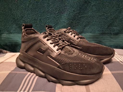  — versace chain reaction trainers size 10
