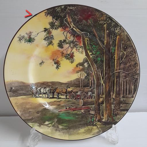  — VINTAGE ROYAL DOULTON DECORATIVE PLATE
