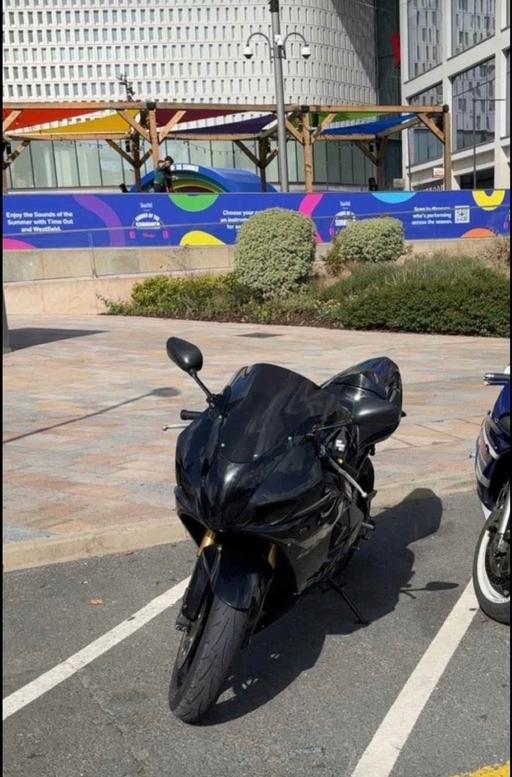  — Suzuki GSXR 1000cc