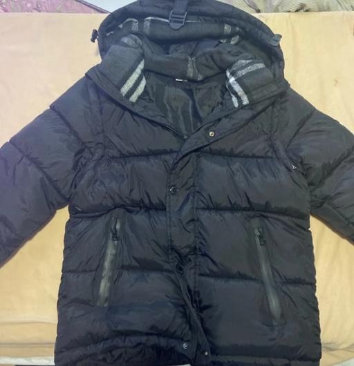  — Burberry puffer