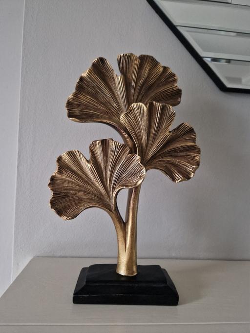  — Black and Gold ornament