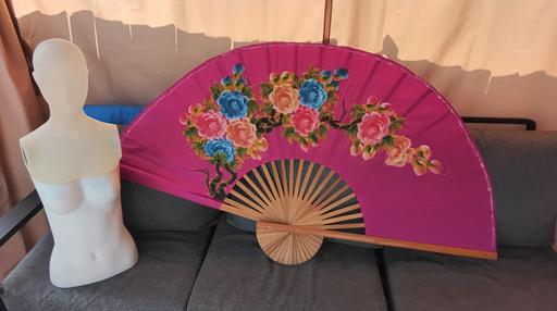  — retro oriental 5ft long wall fan decorative